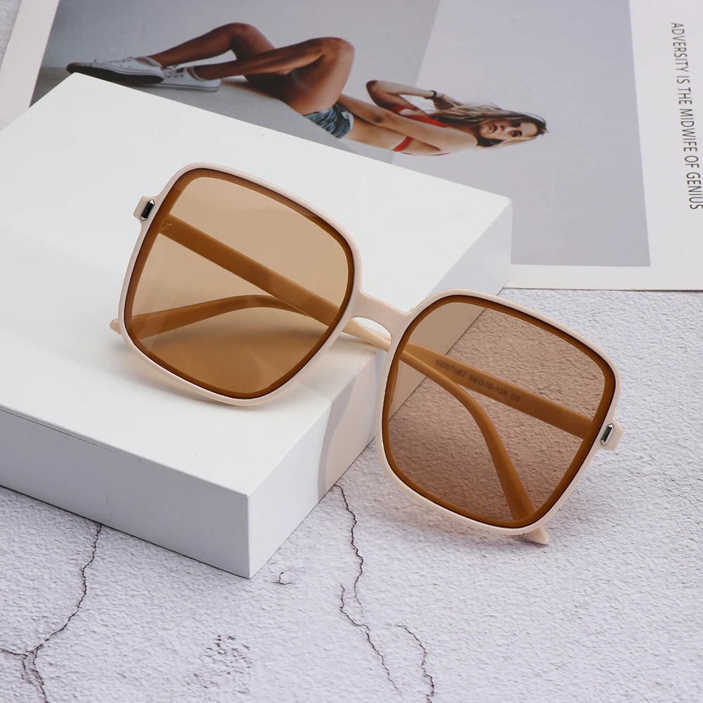 Classic Oversized Sunglasses Vintage Women Big Frame Square Sun Glasses UV400 Driver Goggles Lady Square Sunglasses