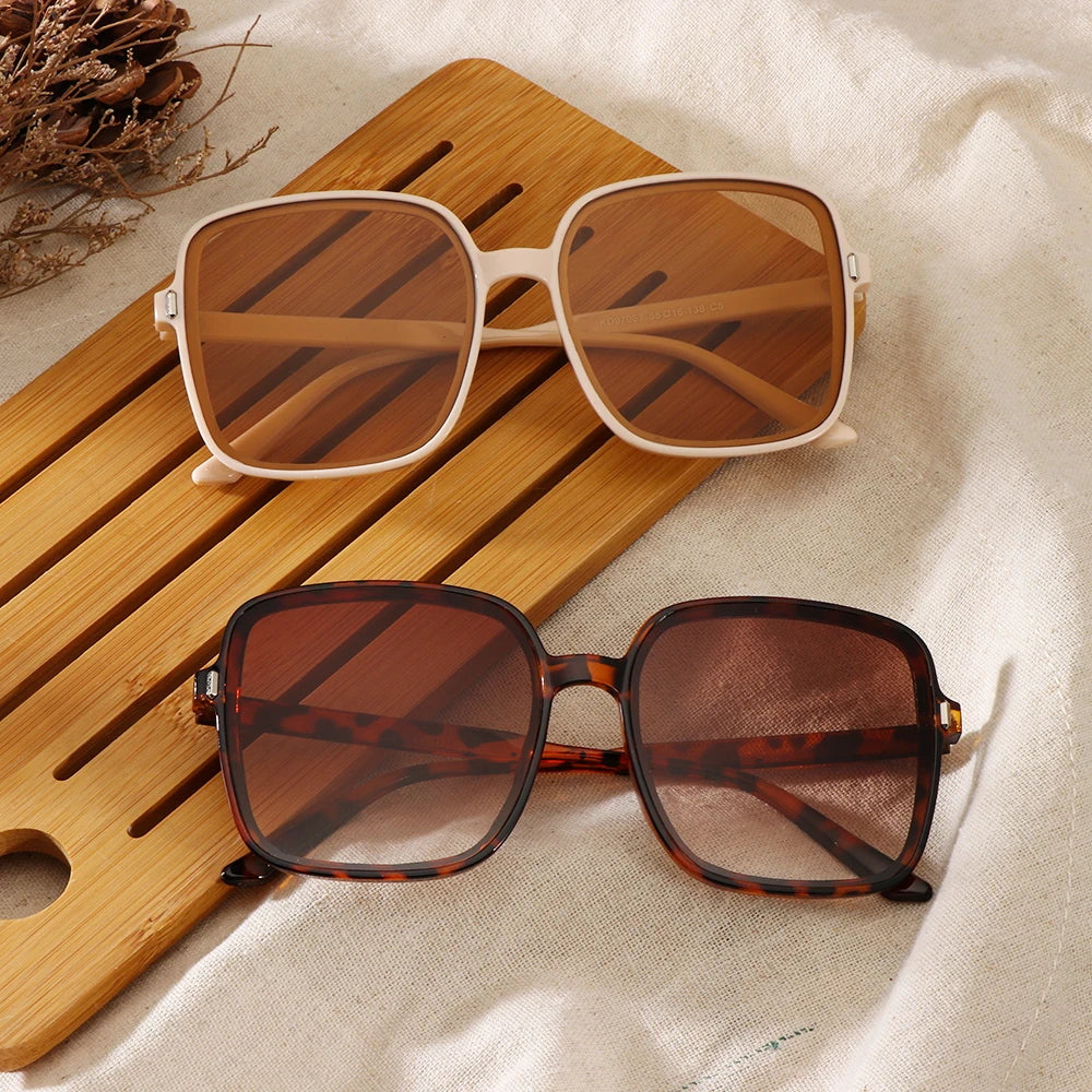 Classic Oversized Sunglasses Vintage Women Big Frame Square Sun Glasses UV400 Driver Goggles Lady Square Sunglasses